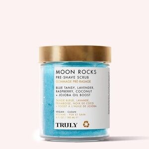 TRULY Moon Rocks Pre-Shave Scrub - Blue